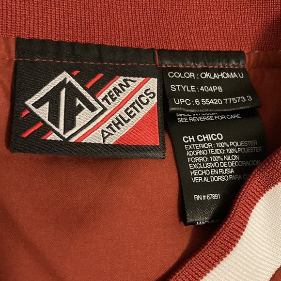 Oklahoma Sooners Vest Windbreaker - Picture 3 of 10